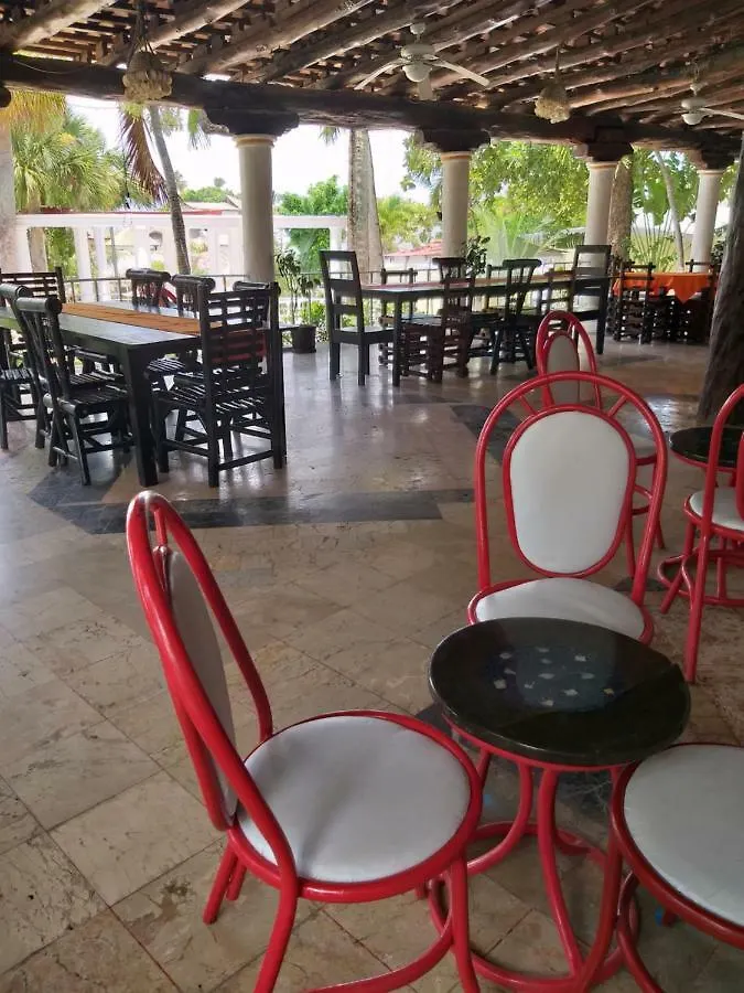 Otel Club Tropical De Los Santos Boca Chica