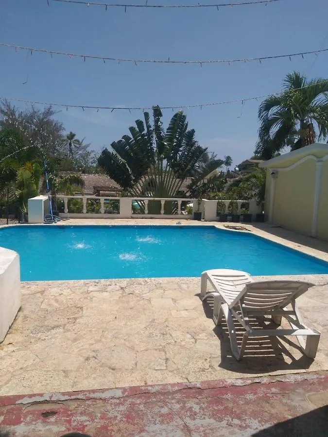 Club Tropical De Los Santos Boca Chica 3*,
