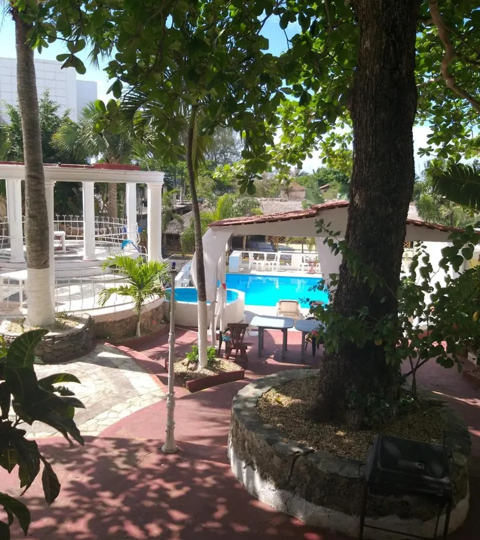 Club Tropical De Los Santos Boca Chica Hotel
